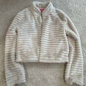 NWT Betsey Johnson Faux Fur Ivory Jacket Small